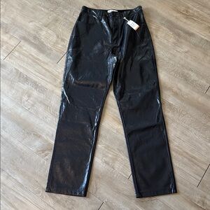 BNWT Abercrombie & Fitch “The 90’s Straight” Black Glossy Pants Size 30/10